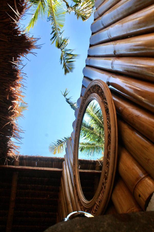 Rumah Canaria Bungalow Gili Trawangan Luaran gambar
