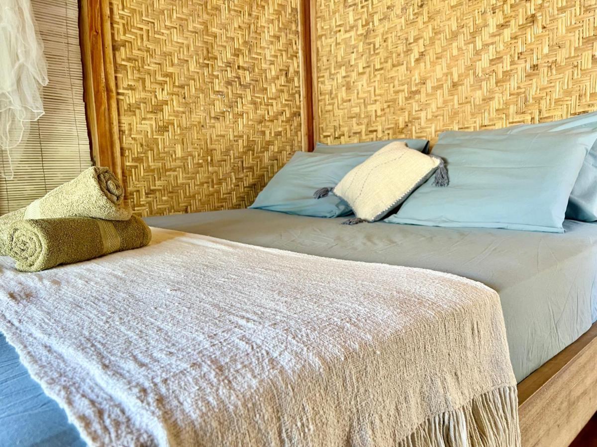 Rumah Canaria Bungalow Gili Trawangan Luaran gambar