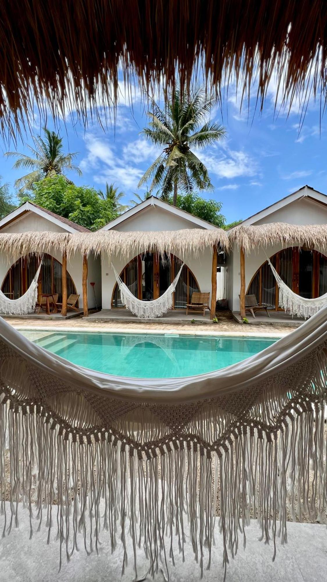 Rumah Canaria Bungalow Gili Trawangan Luaran gambar