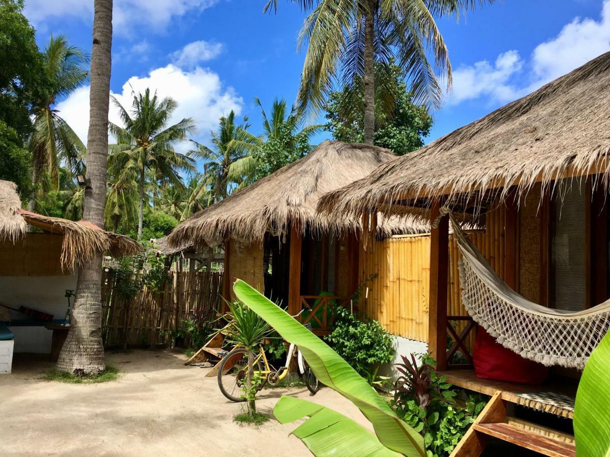 Rumah Canaria Bungalow Gili Trawangan Luaran gambar